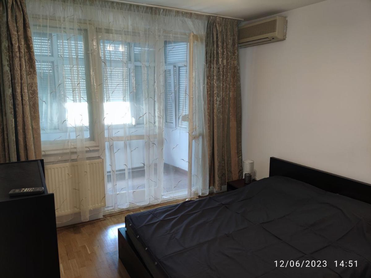 Fabian Central Apartment Bucarest Exterior foto